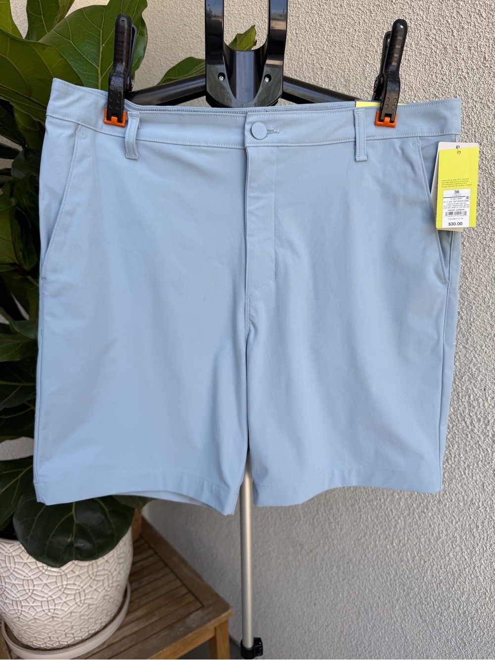 all in motion Light Blue Men’s 360 Lifestyle golf shorts
